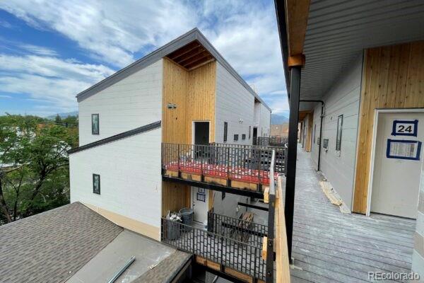 MLS Image #12 for 2301  pearl street,boulder, Colorado