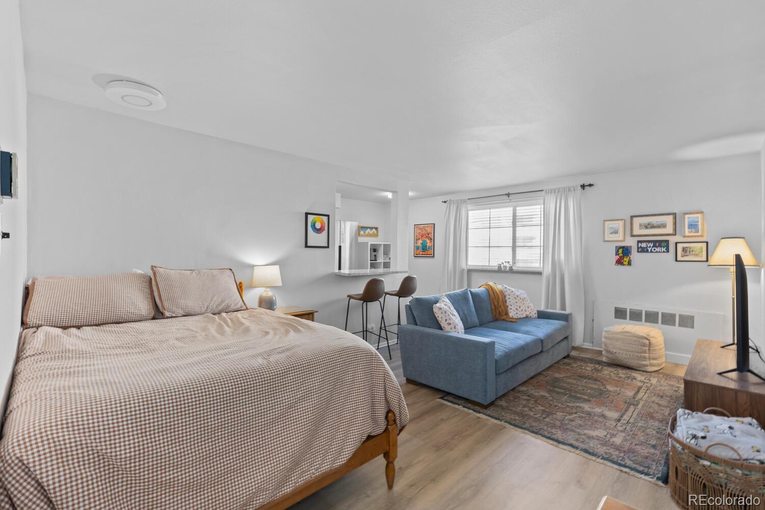 MLS Image #4 for 1350  josephine street 203,denver, Colorado