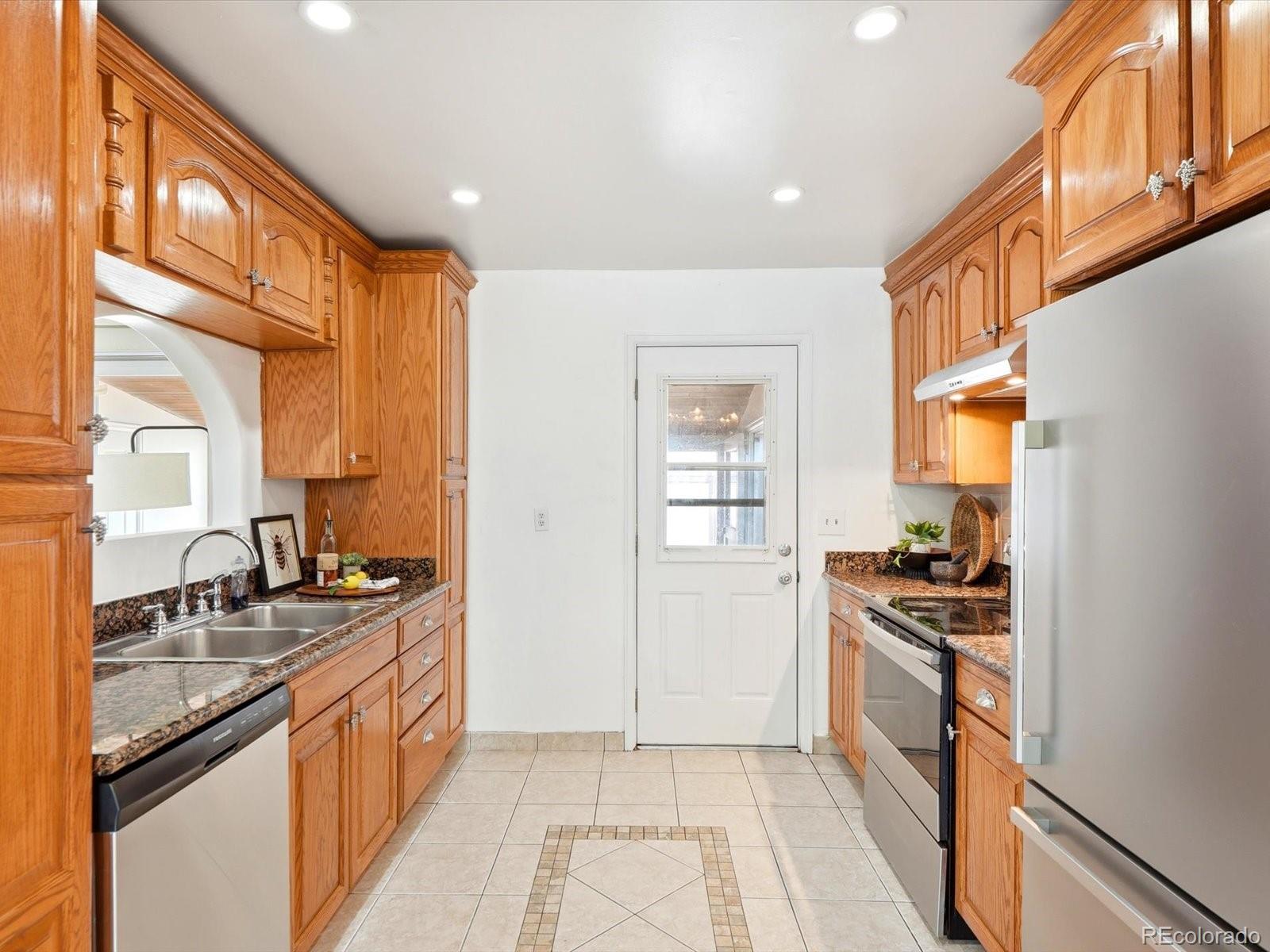 MLS Image #16 for 1505 s paris court,aurora, Colorado