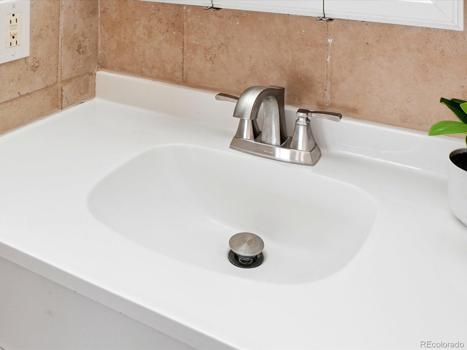 MLS Image #25 for 1505 s paris court,aurora, Colorado