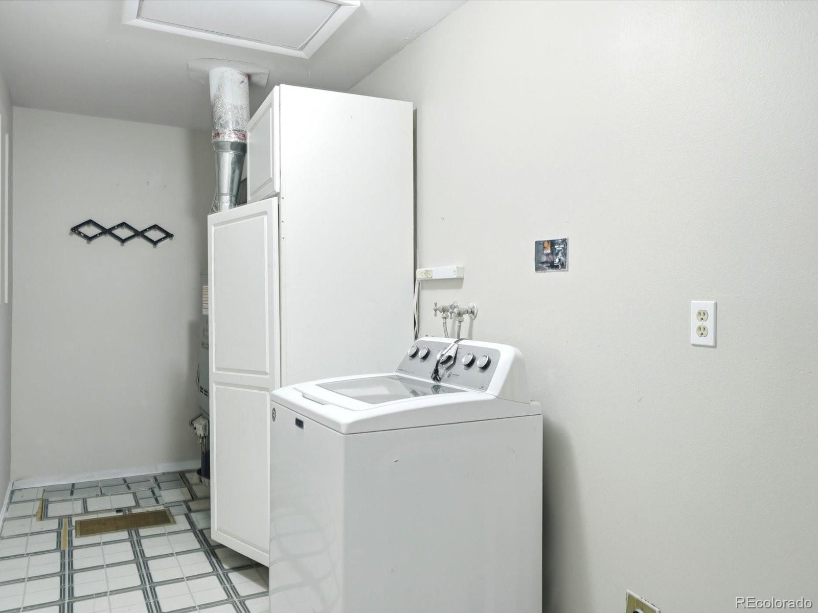 MLS Image #36 for 1505 s paris court,aurora, Colorado