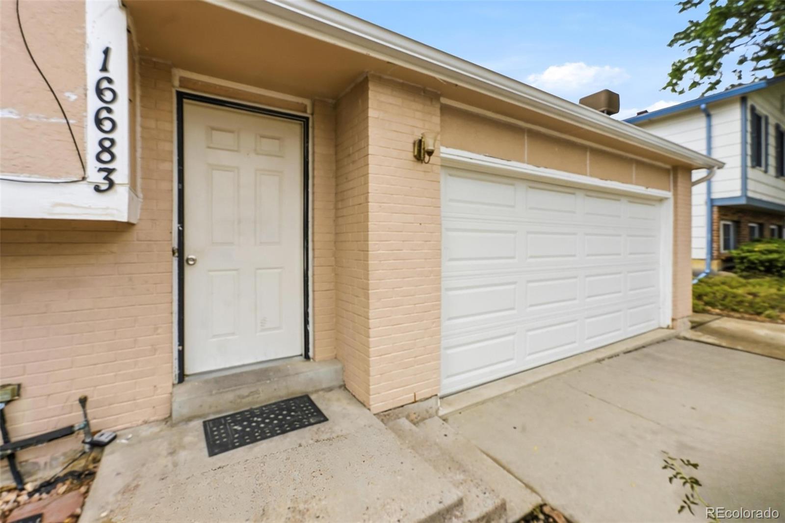 MLS Image #3 for 16683 e kansas drive,aurora, Colorado