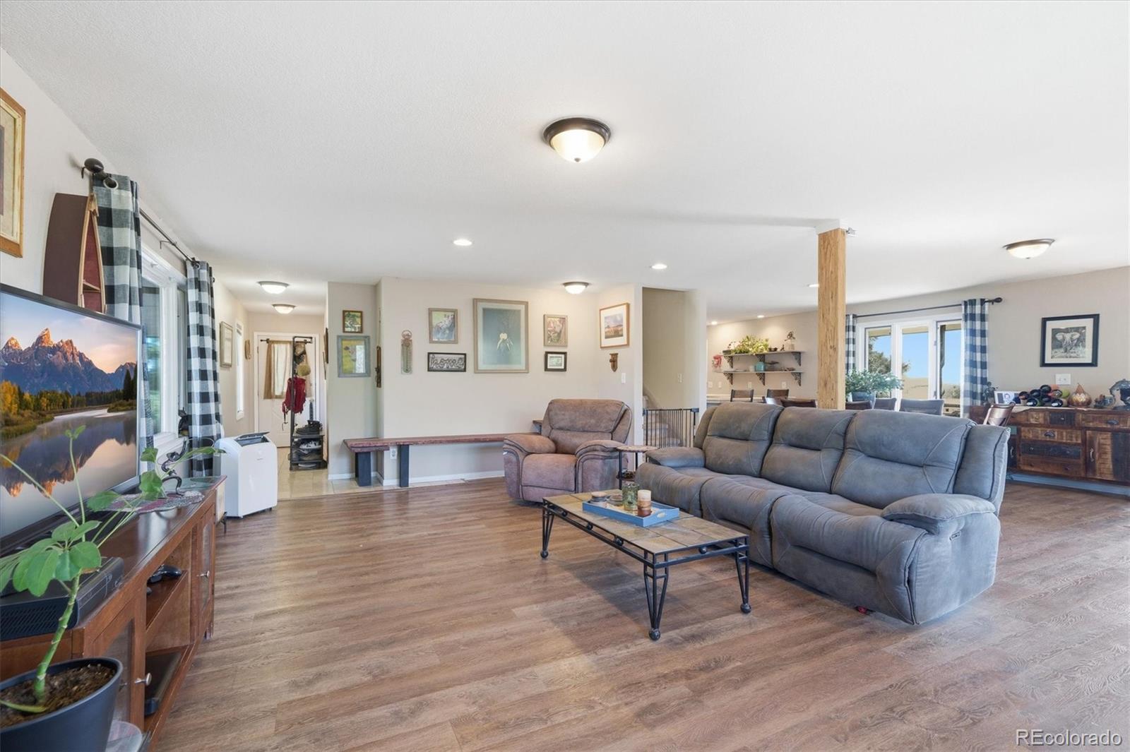 MLS Image #11 for 20256  northmoor drive,johnstown, Colorado