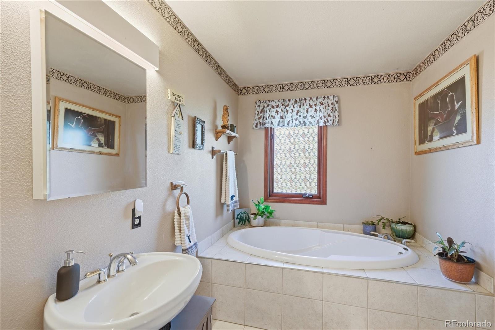 MLS Image #22 for 20256  northmoor drive,johnstown, Colorado