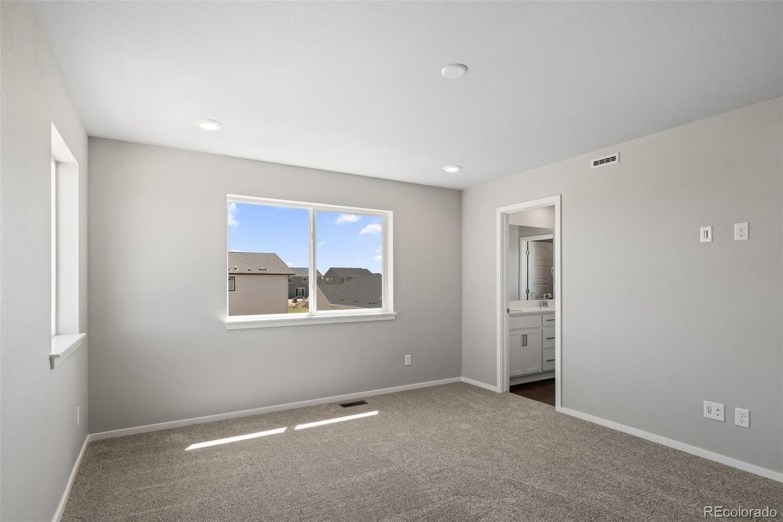 MLS Image #3 for 2817  mosker street,strasburg, Colorado