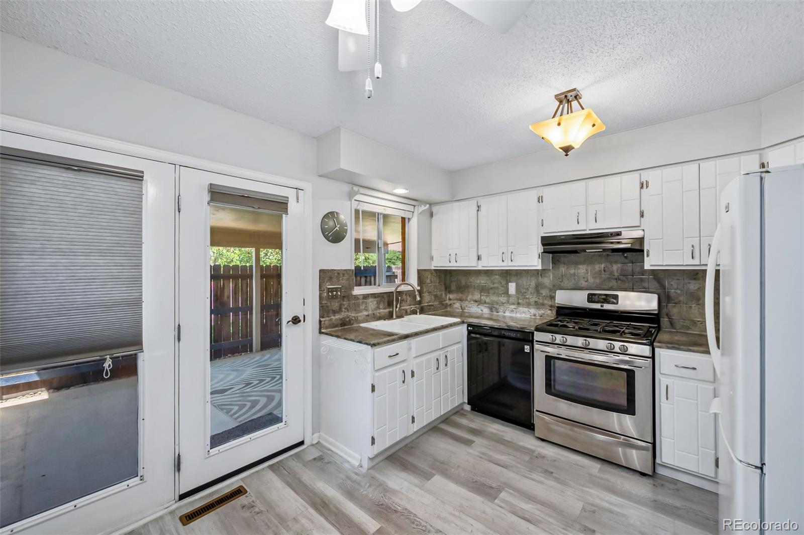 MLS Image #3 for 412 e thunderbird drive,fort collins, Colorado