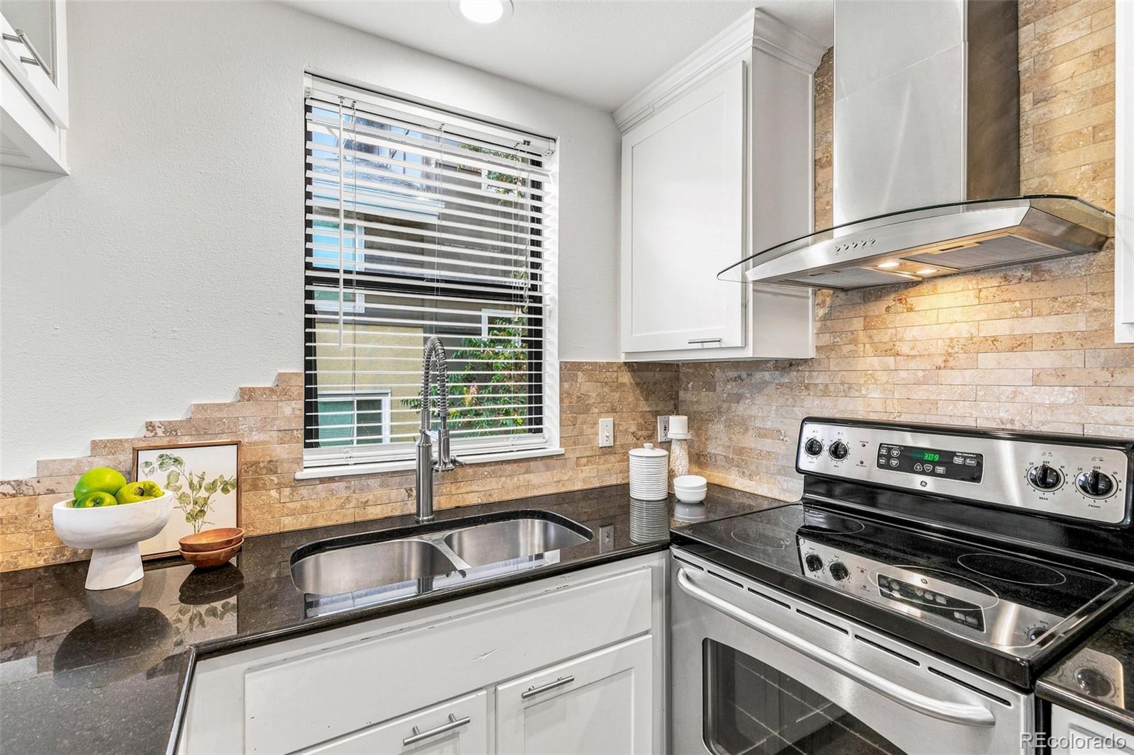 MLS Image #23 for 2102 w 31st avenue,denver, Colorado