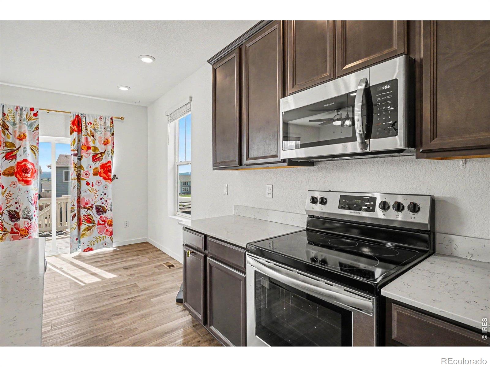 MLS Image #7 for 892  crestone street,johnstown, Colorado