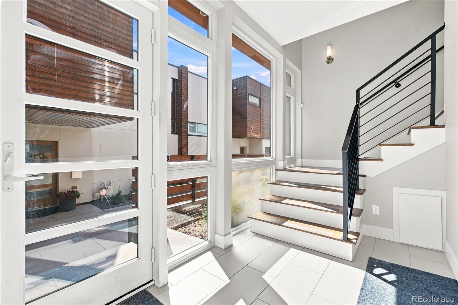 MLS Image #5 for 2733 w 21st avenue,denver, Colorado