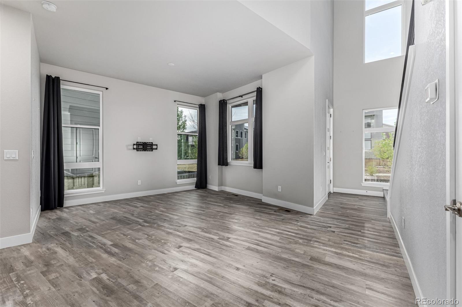 MLS Image #6 for 6034 n nepal street,aurora, Colorado