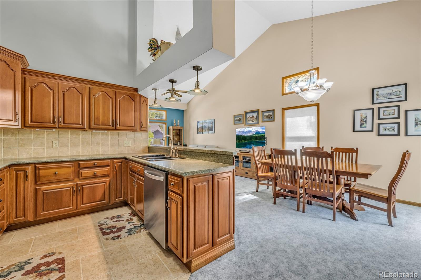 MLS Image #10 for 829  buchanan lane,longmont, Colorado