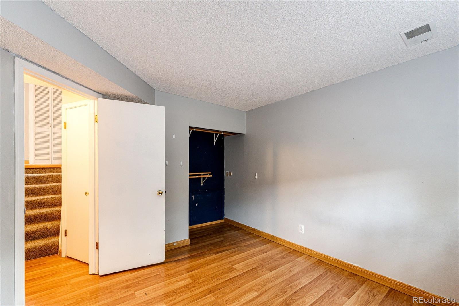 MLS Image #11 for 1220 s flower circle,lakewood, Colorado
