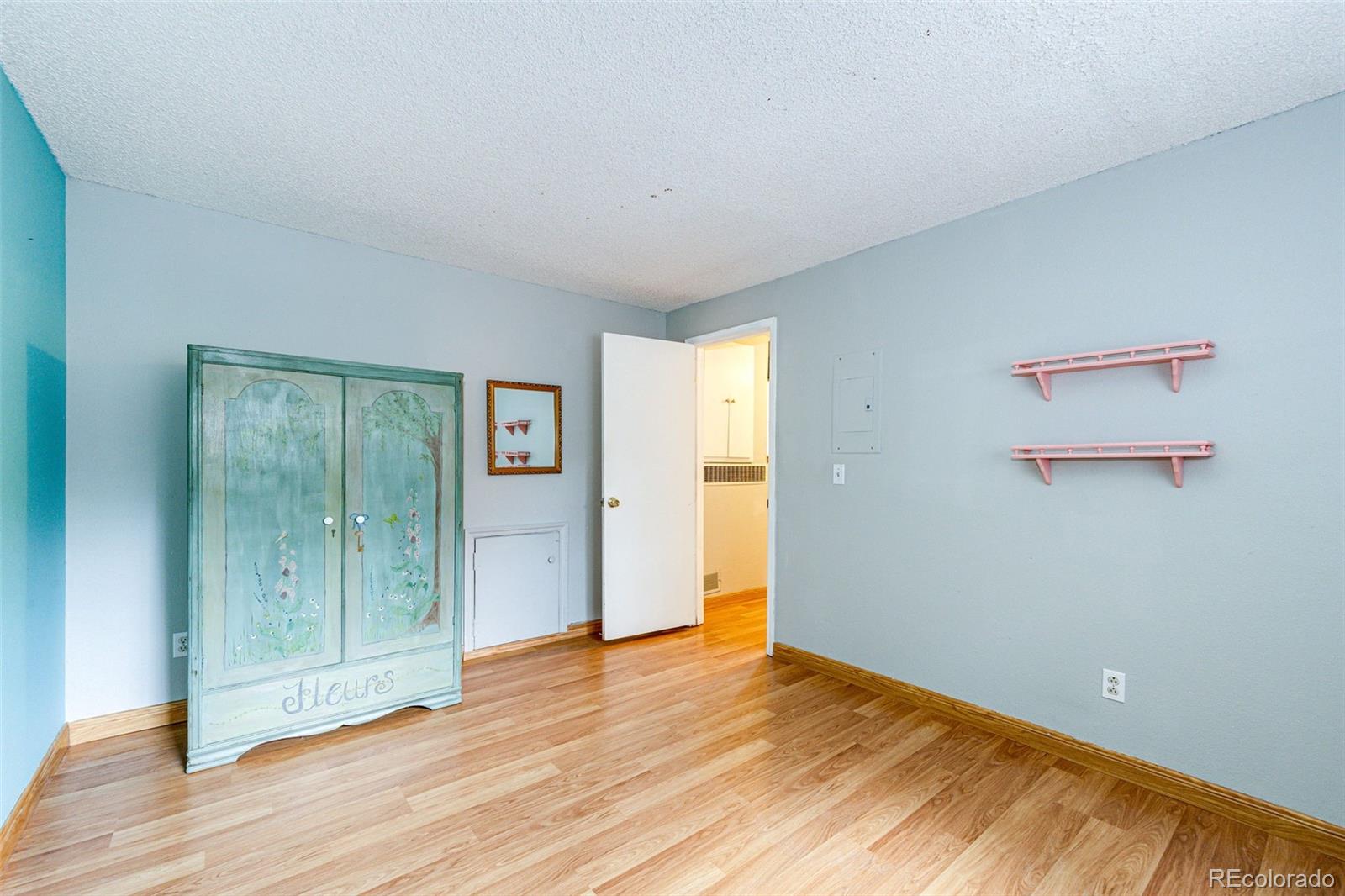 MLS Image #14 for 1220 s flower circle,lakewood, Colorado