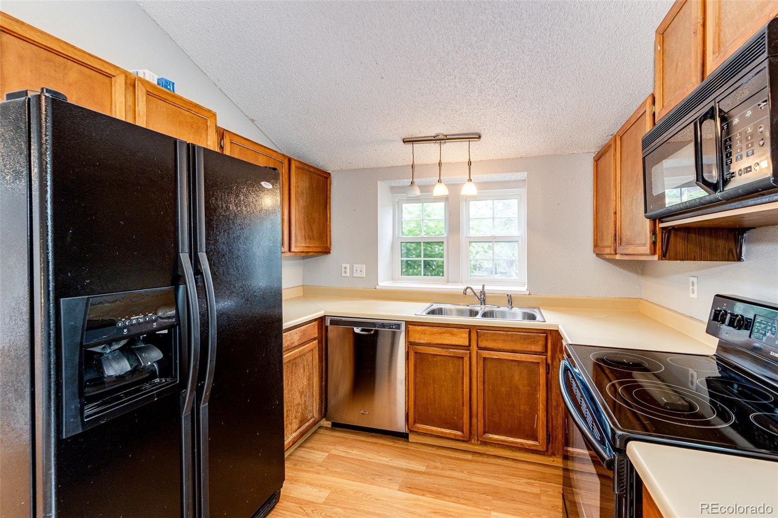 MLS Image #8 for 1220 s flower circle,lakewood, Colorado