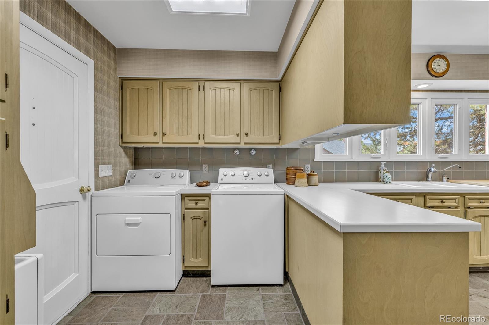 MLS Image #12 for 916  fairhurst street,sterling, Colorado