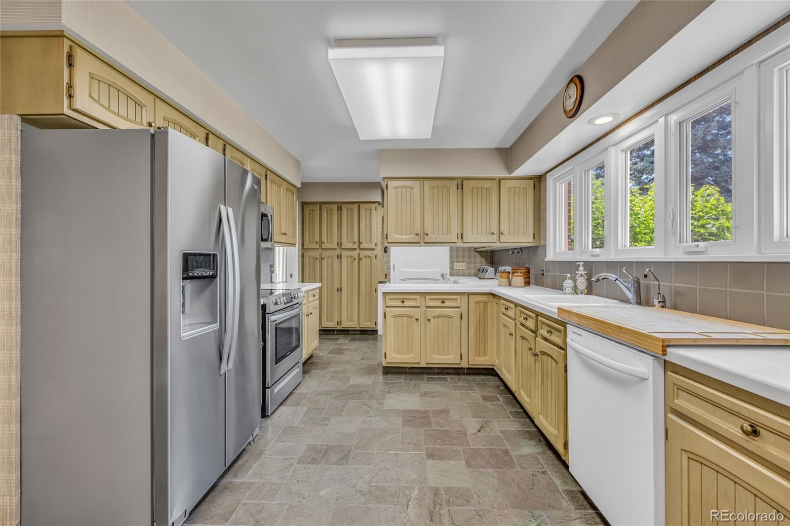 MLS Image #16 for 916  fairhurst street,sterling, Colorado