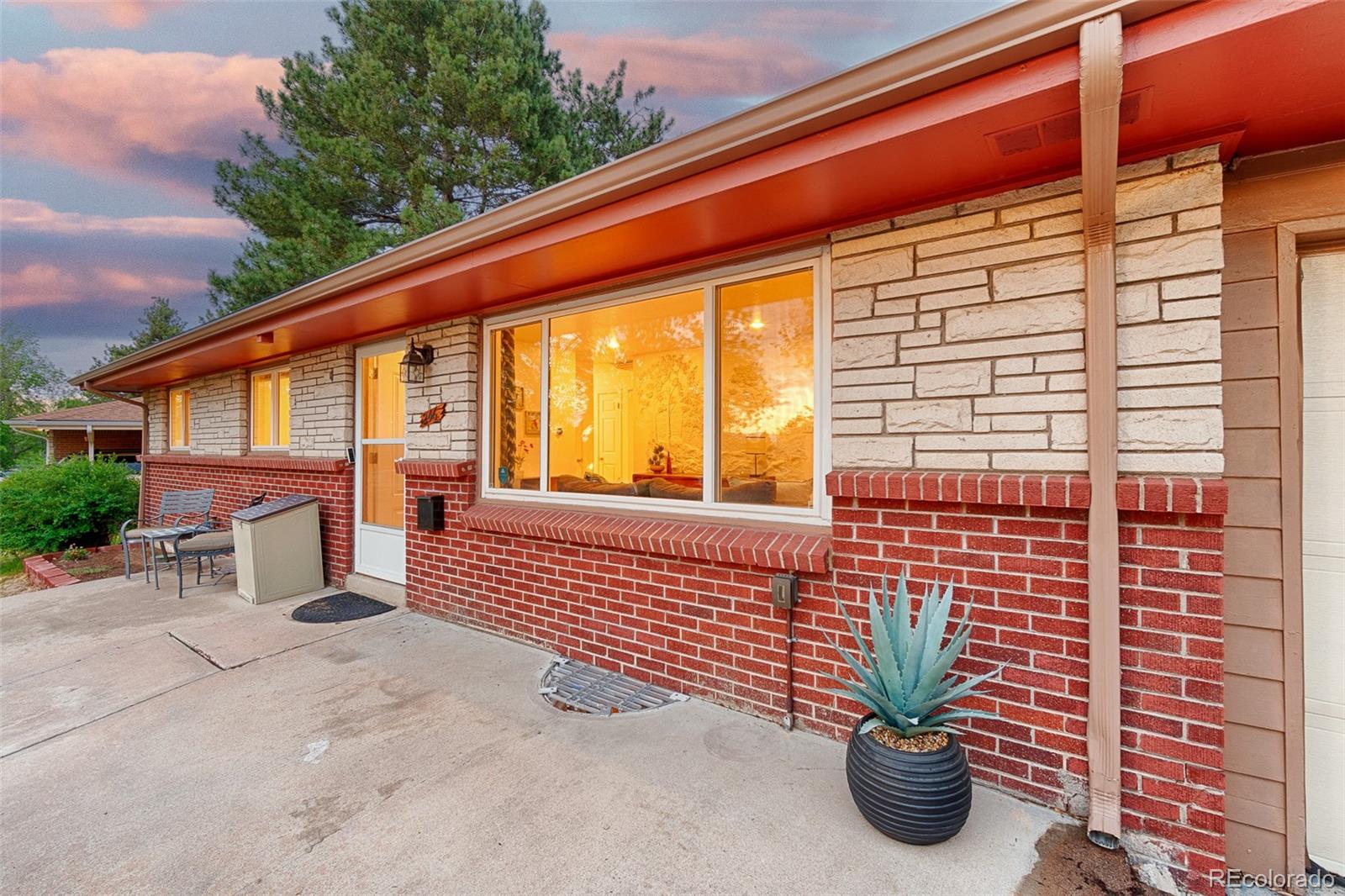 MLS Image #5 for 246  lansing street,aurora, Colorado