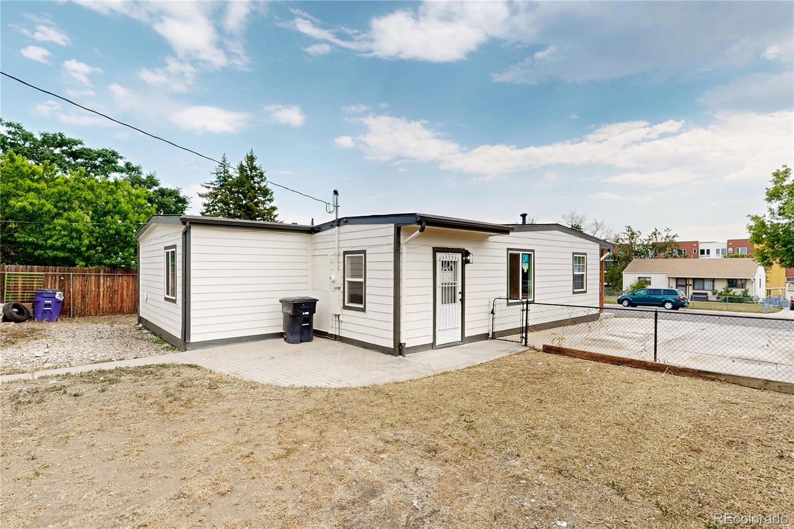 MLS Image #12 for 1631 w hoye place,denver, Colorado