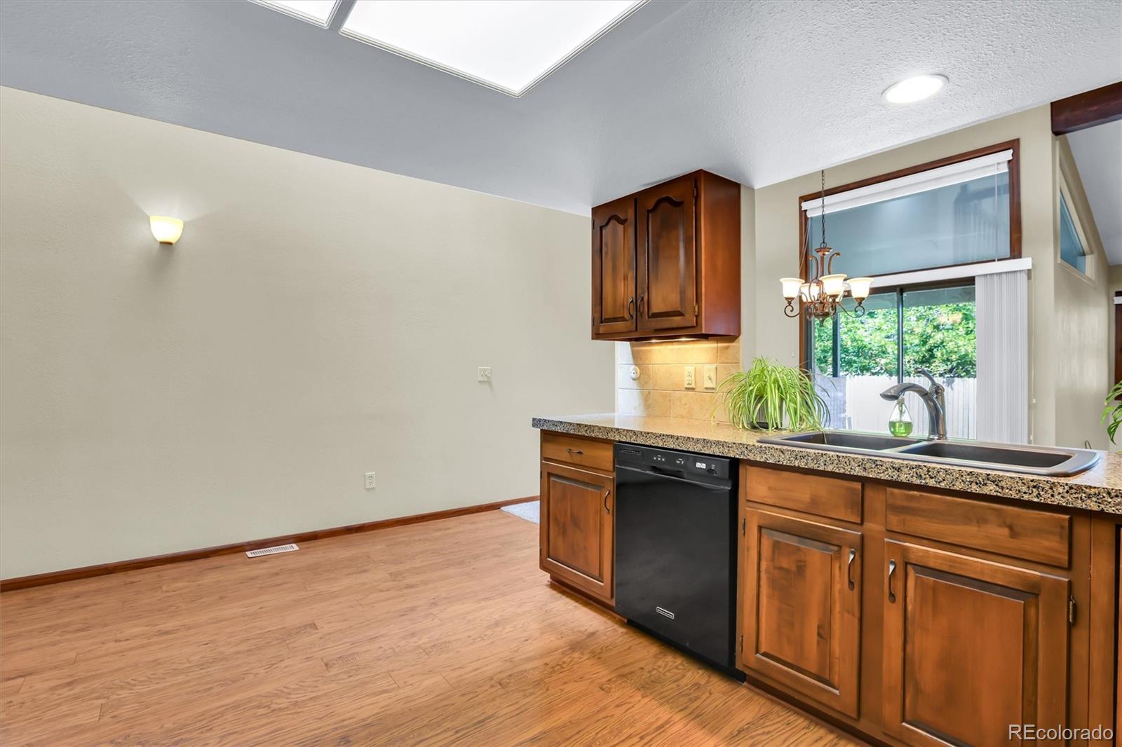 MLS Image #13 for 9225 w jewell place,lakewood, Colorado