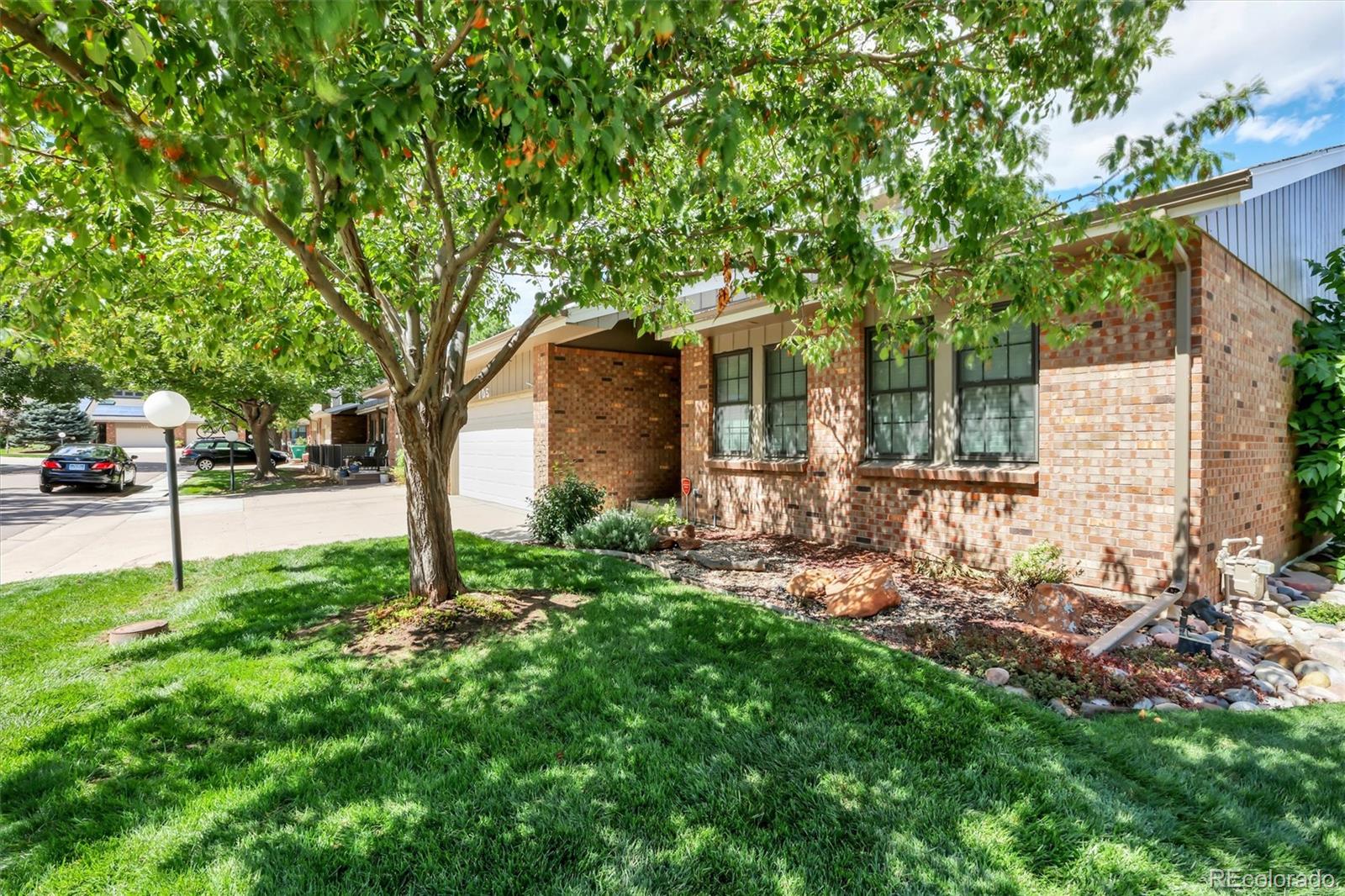 MLS Image #3 for 9225 w jewell place,lakewood, Colorado