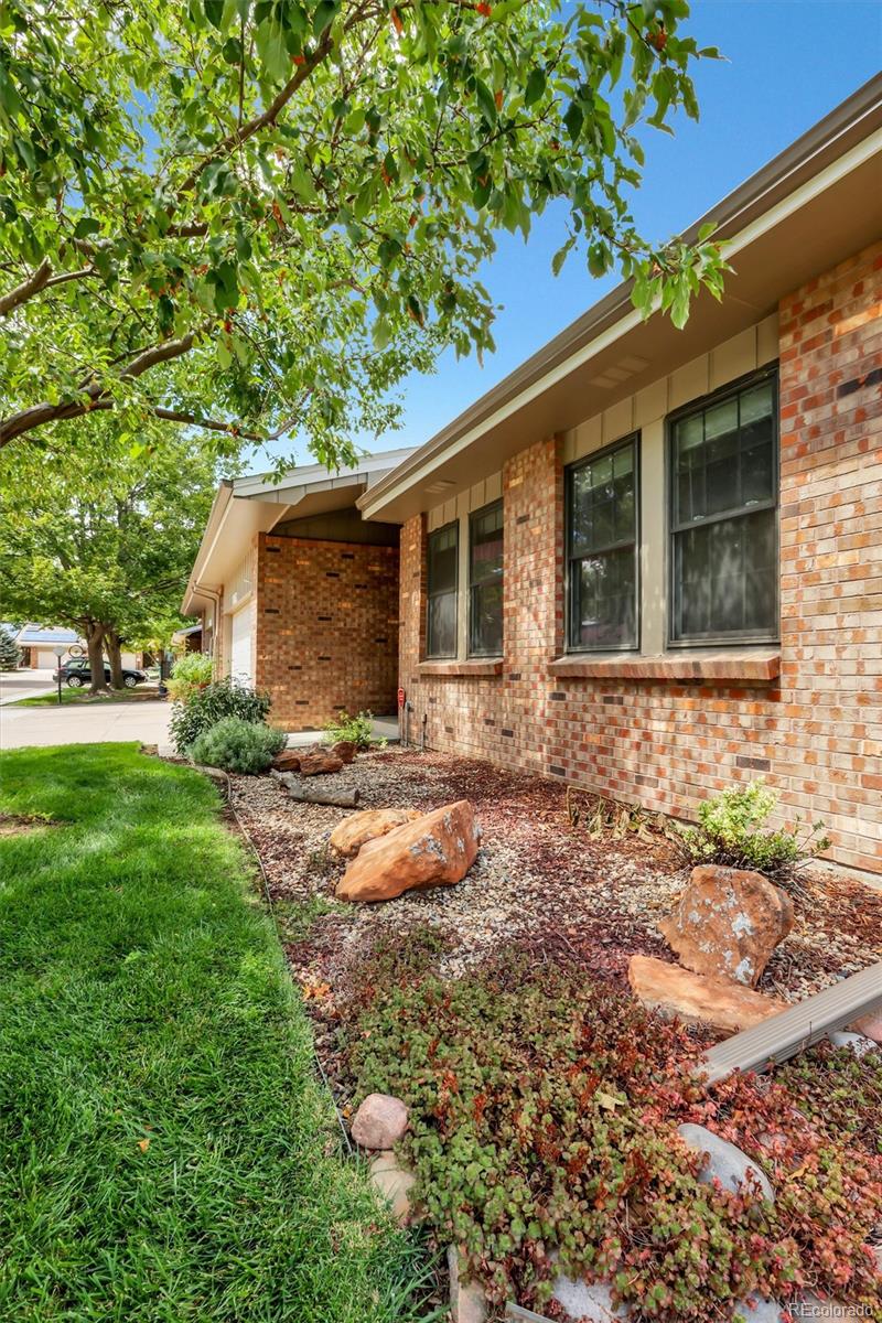 MLS Image #4 for 9225 w jewell place,lakewood, Colorado