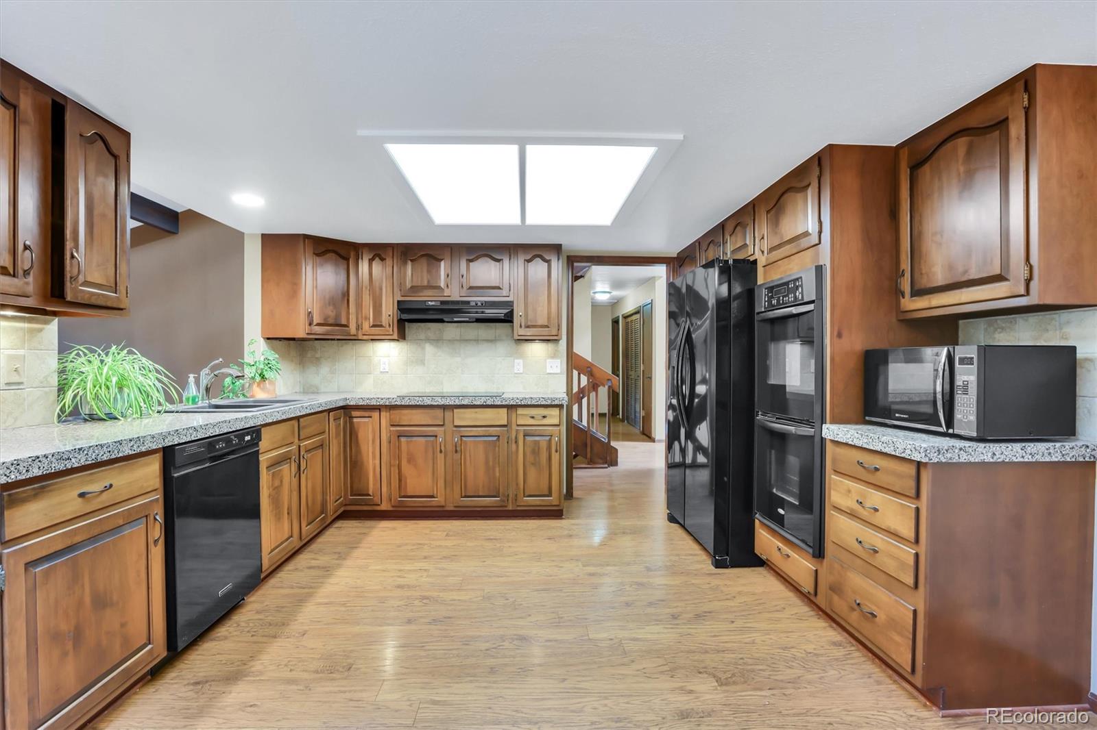 MLS Image #9 for 9225 w jewell place,lakewood, Colorado