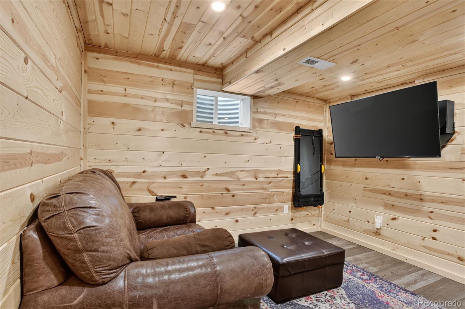 MLS Image #16 for 5991 s oak way,littleton, Colorado
