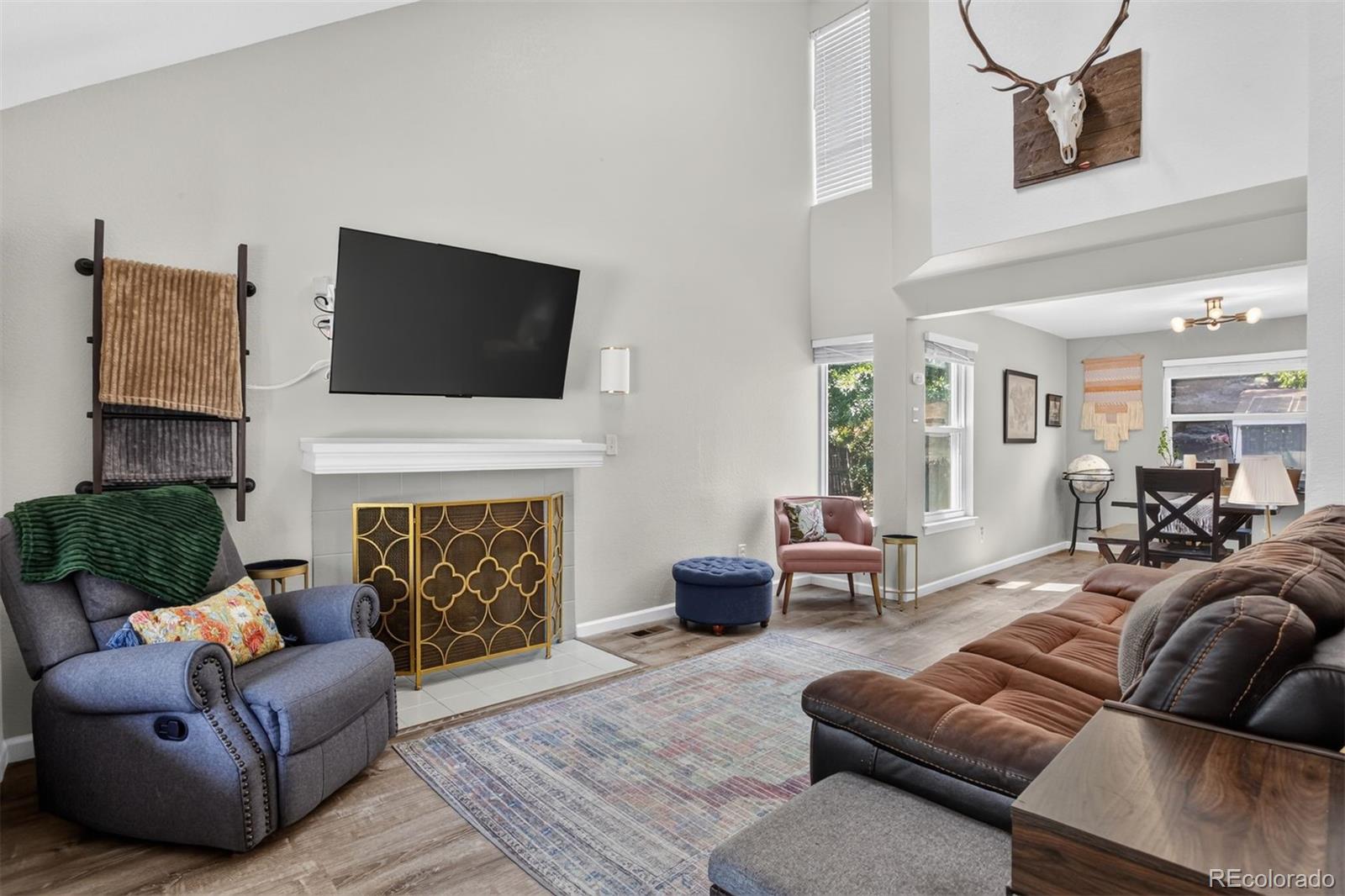 MLS Image #3 for 5991 s oak way,littleton, Colorado
