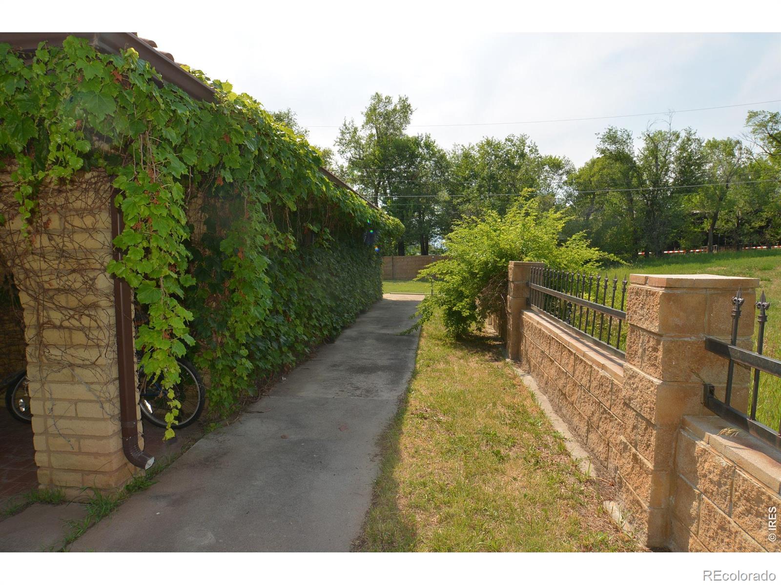 MLS Image #2 for 10110 w 73rd place,arvada, Colorado