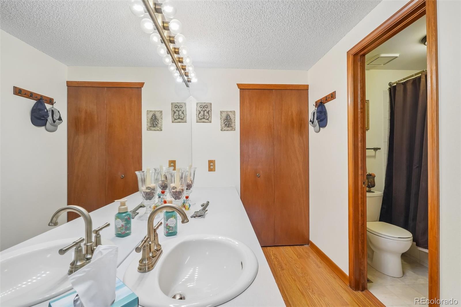 MLS Image #22 for 967 s evanston circle,aurora, Colorado
