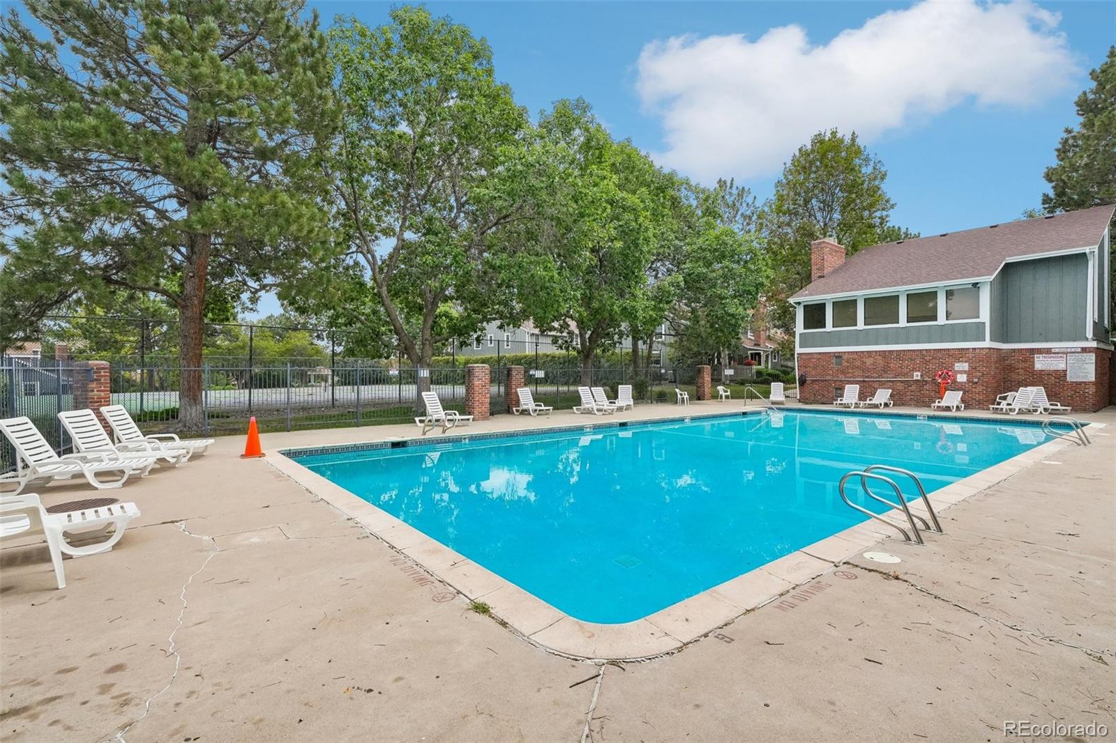 MLS Image #32 for 967 s evanston circle,aurora, Colorado