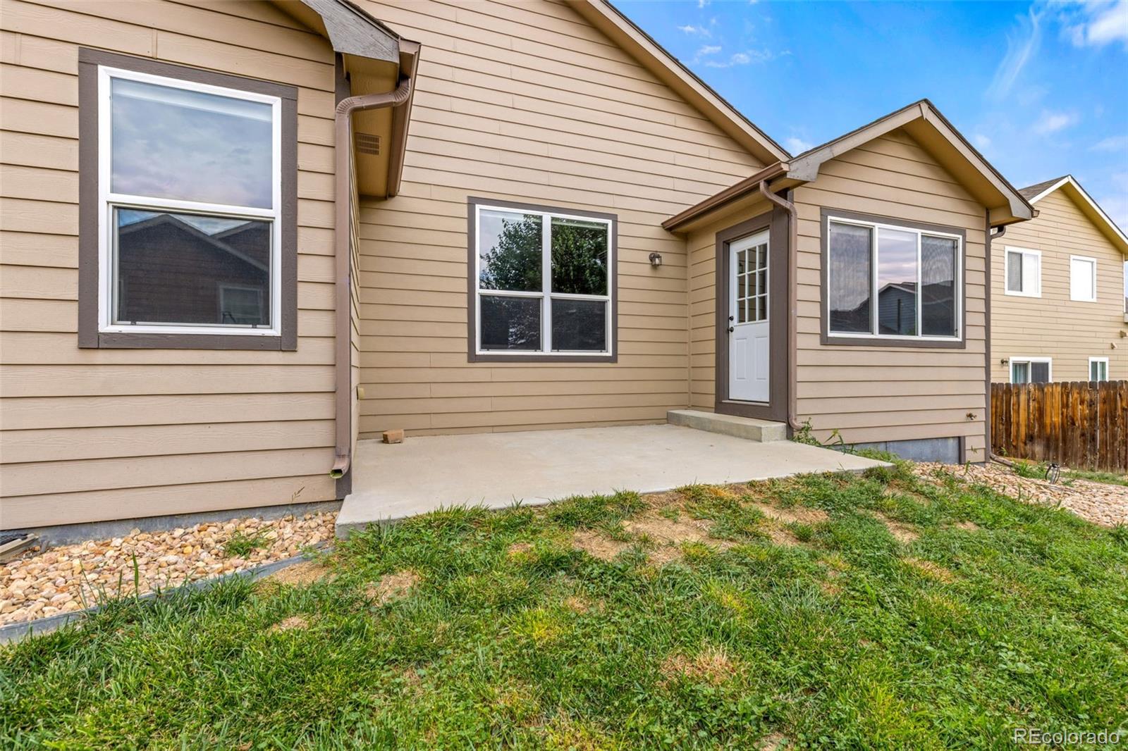 MLS Image #25 for 327  fossil drive,johnstown, Colorado