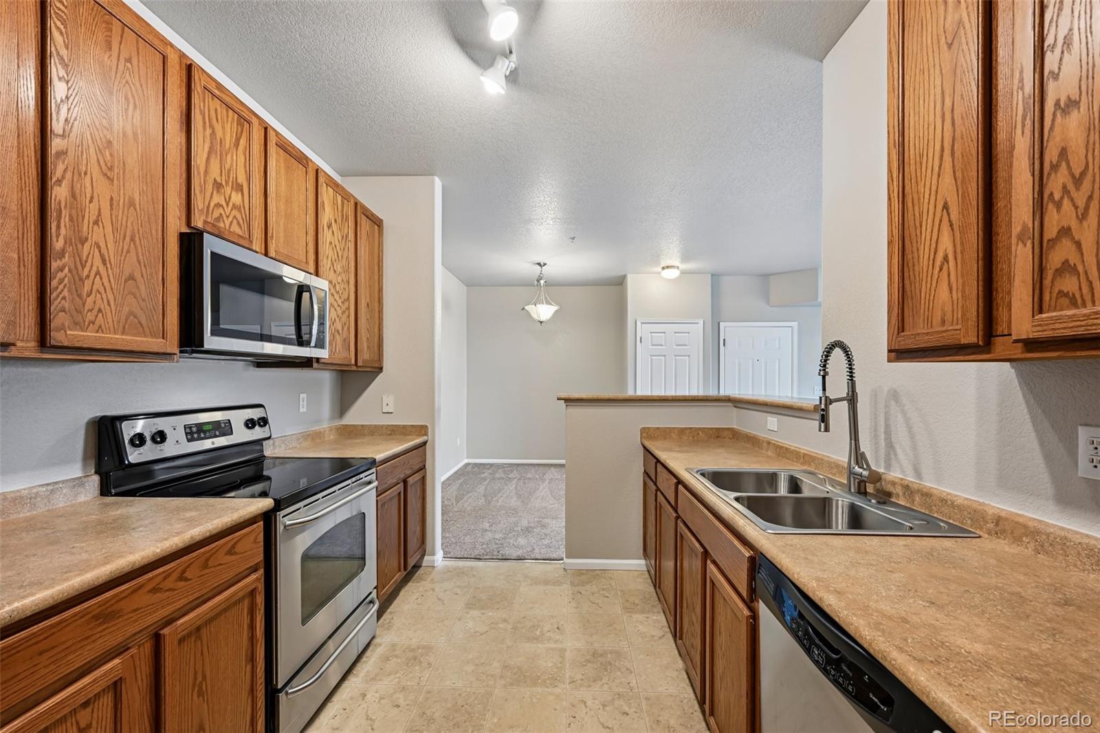 MLS Image #12 for 15700 e jamison drive 6-104,englewood, Colorado