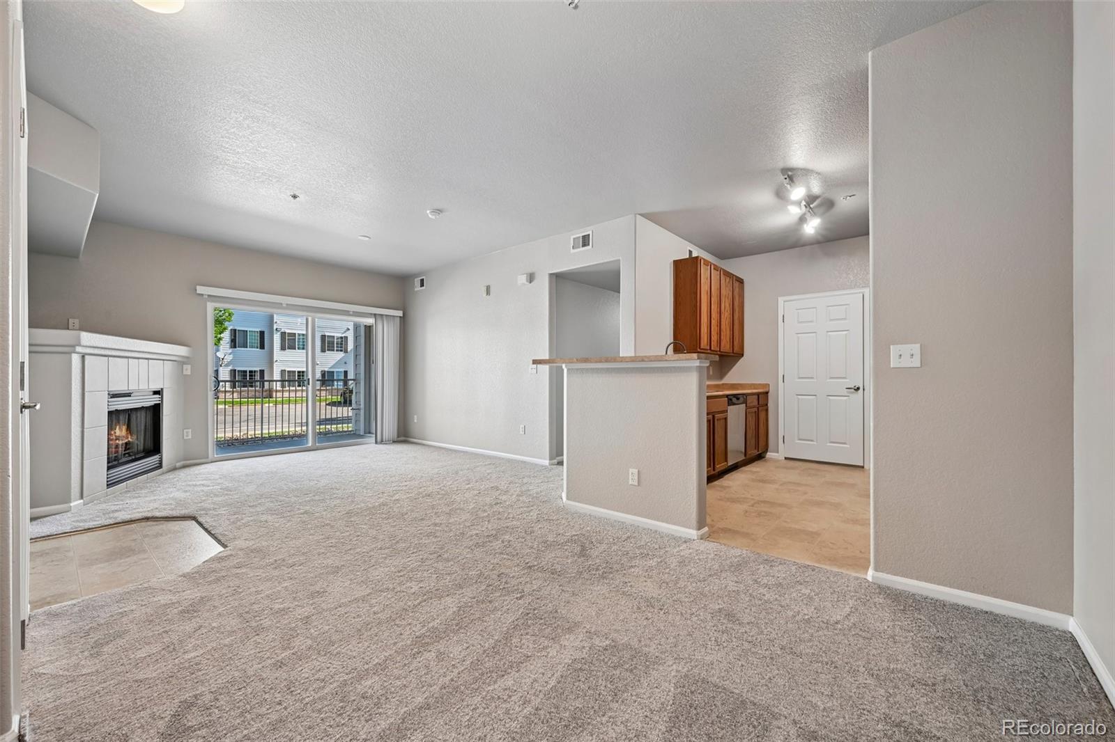 MLS Image #5 for 15700 e jamison drive 6-104,englewood, Colorado