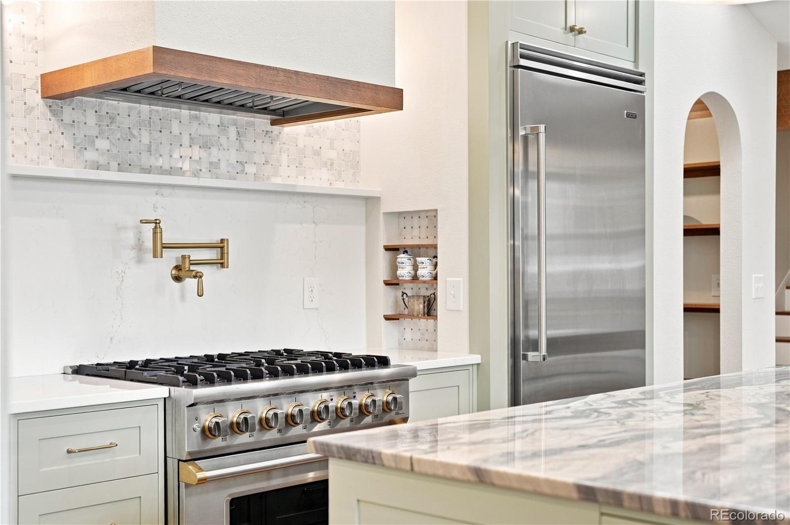 MLS Image #11 for 3839 w 46th avenue,denver, Colorado