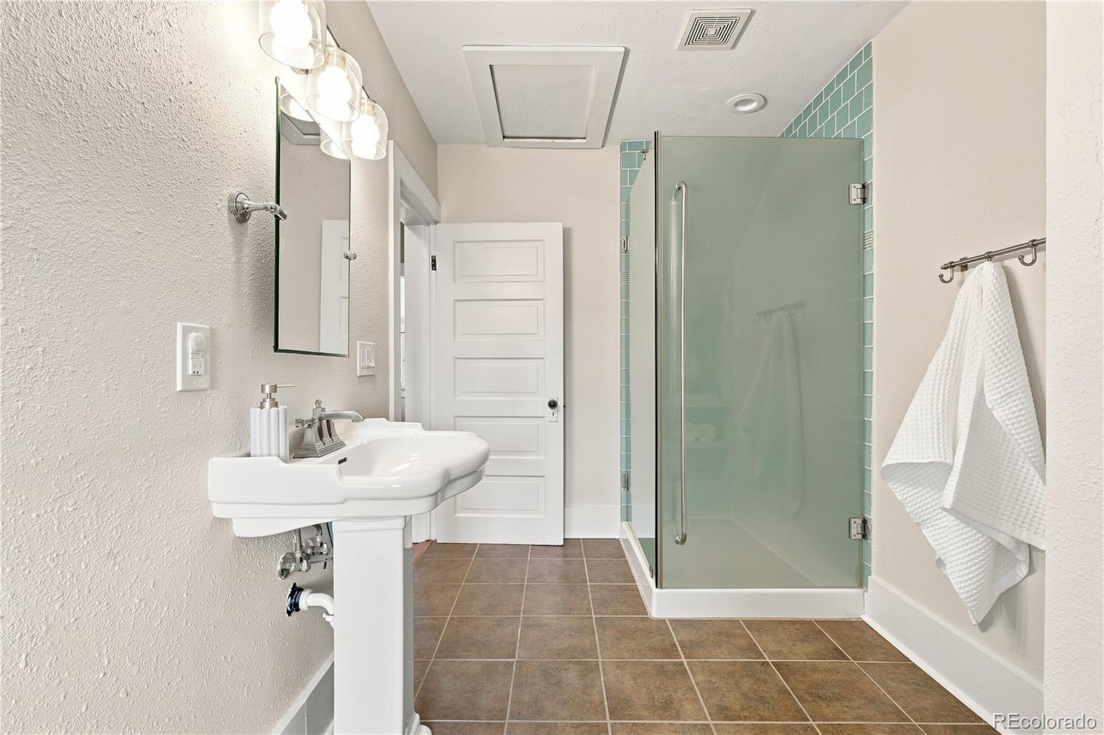 MLS Image #31 for 3839 w 46th avenue,denver, Colorado