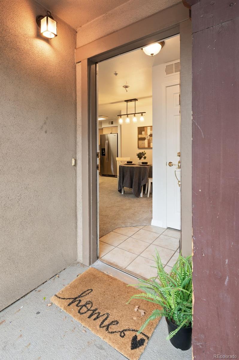 MLS Image #2 for 1641 n washington street a,denver, Colorado