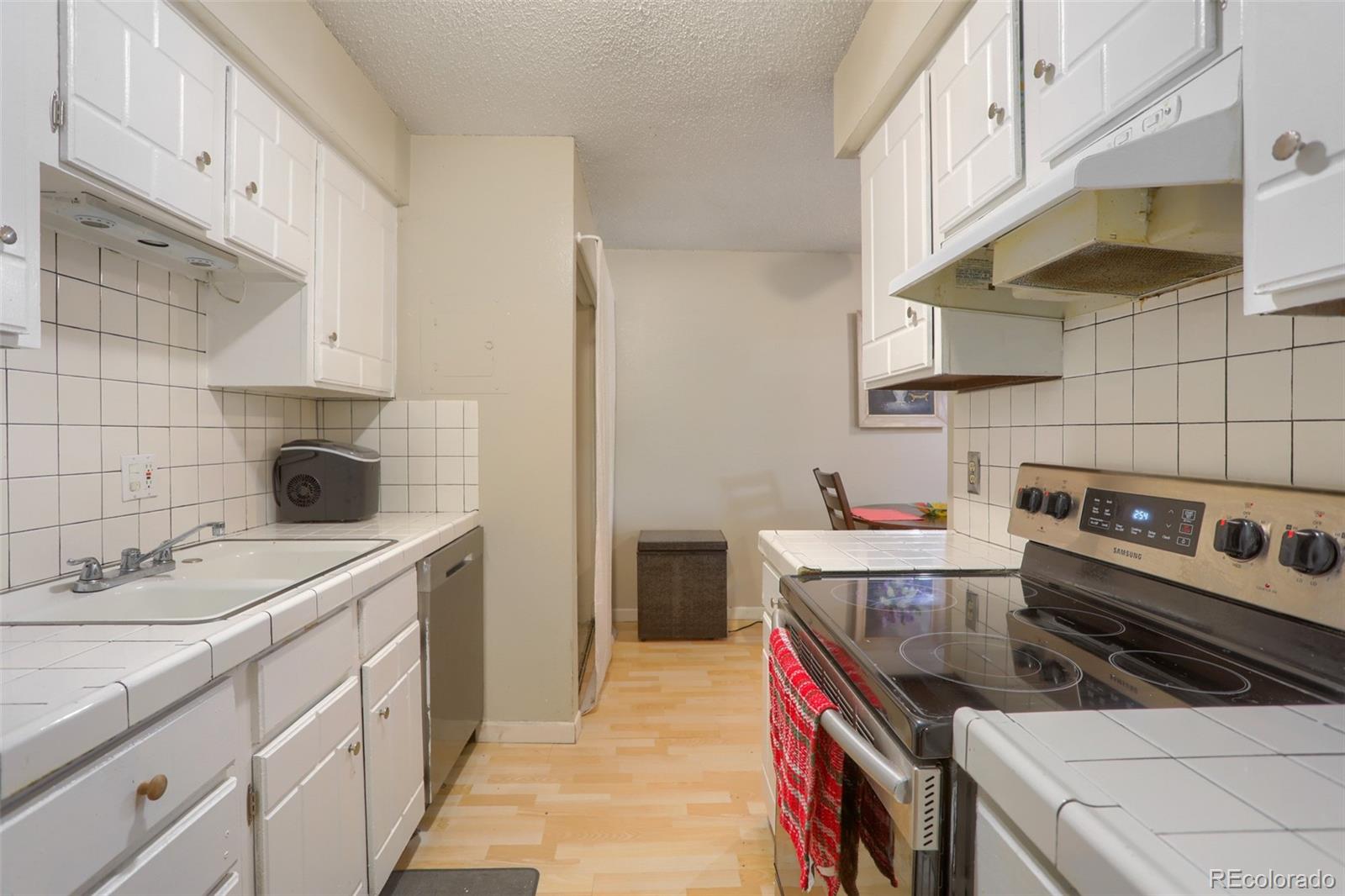 MLS Image #8 for 4645 s lowell boulevard,denver, Colorado