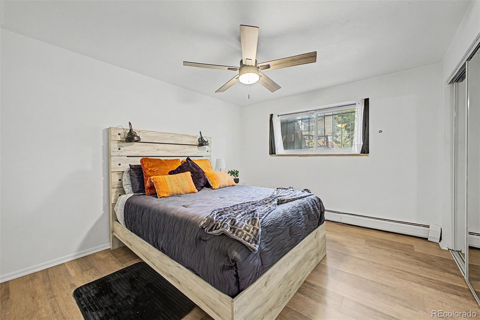 MLS Image #14 for 1270 n marion street,denver, Colorado