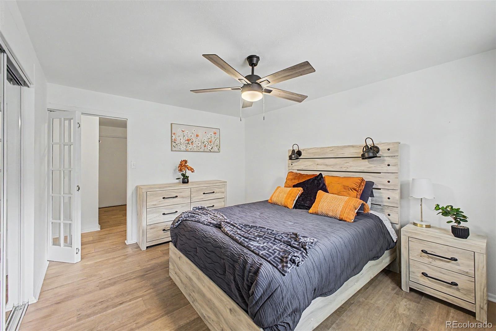 MLS Image #18 for 1270 n marion street,denver, Colorado