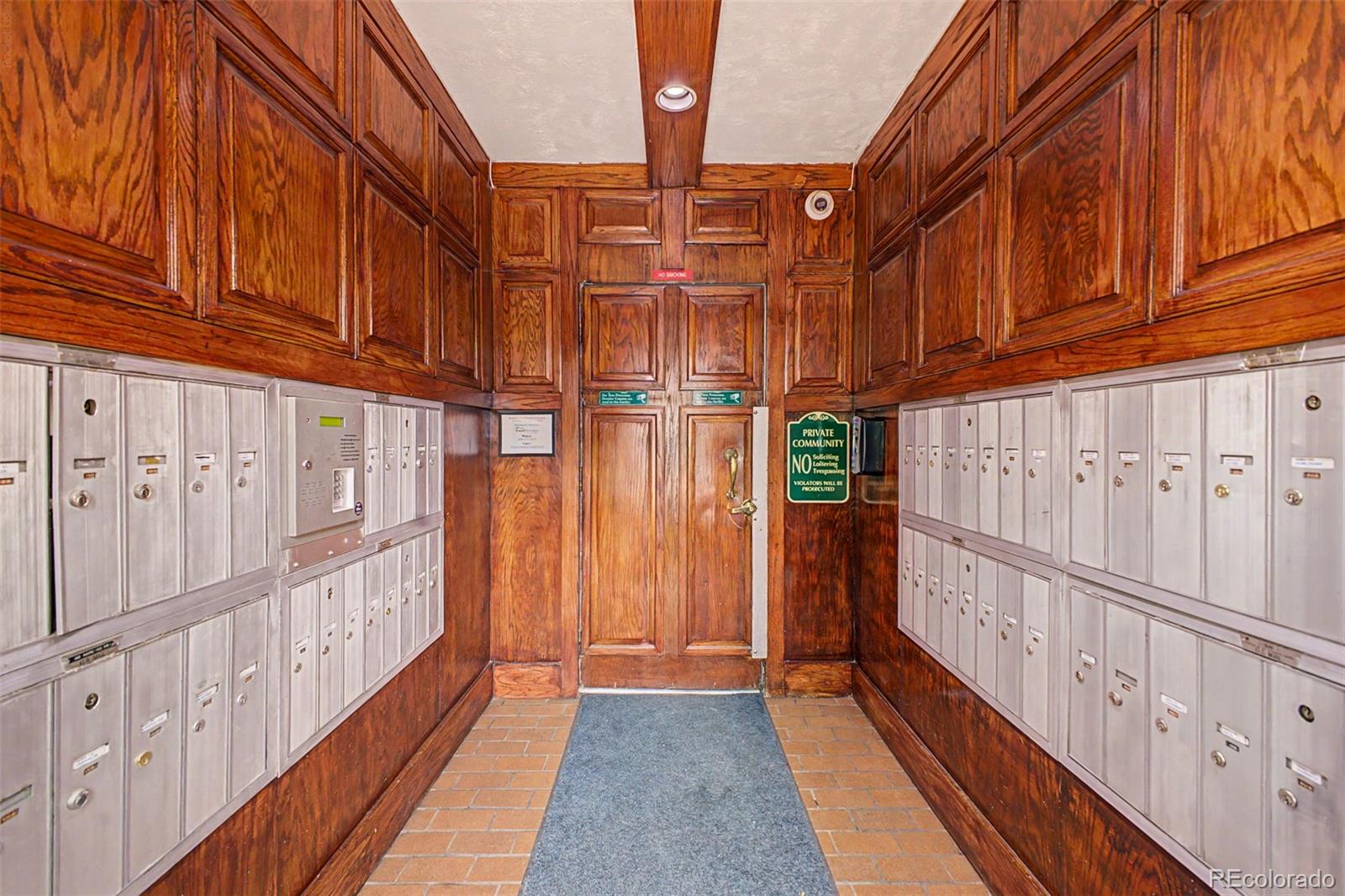 MLS Image #23 for 1270 n marion street,denver, Colorado