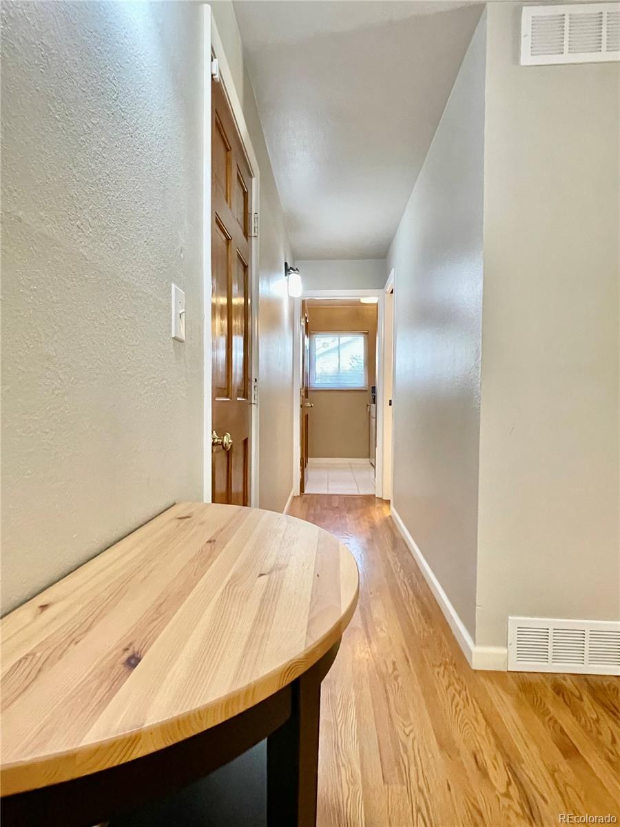 MLS Image #19 for 10551 e orchard place,englewood, Colorado