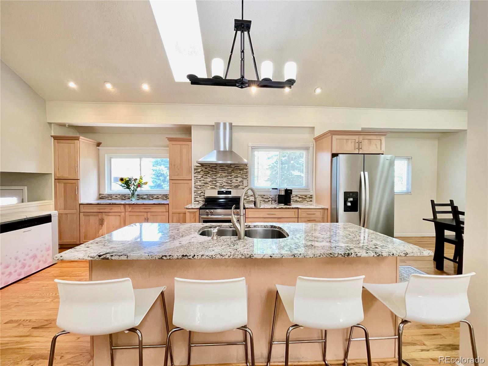 MLS Image #6 for 10551 e orchard place,englewood, Colorado