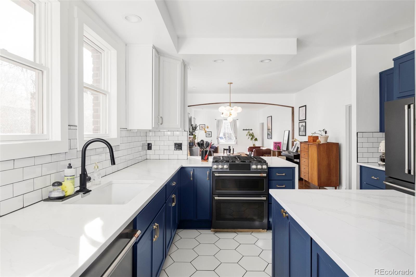 MLS Image #11 for 2542  irving street,denver, Colorado