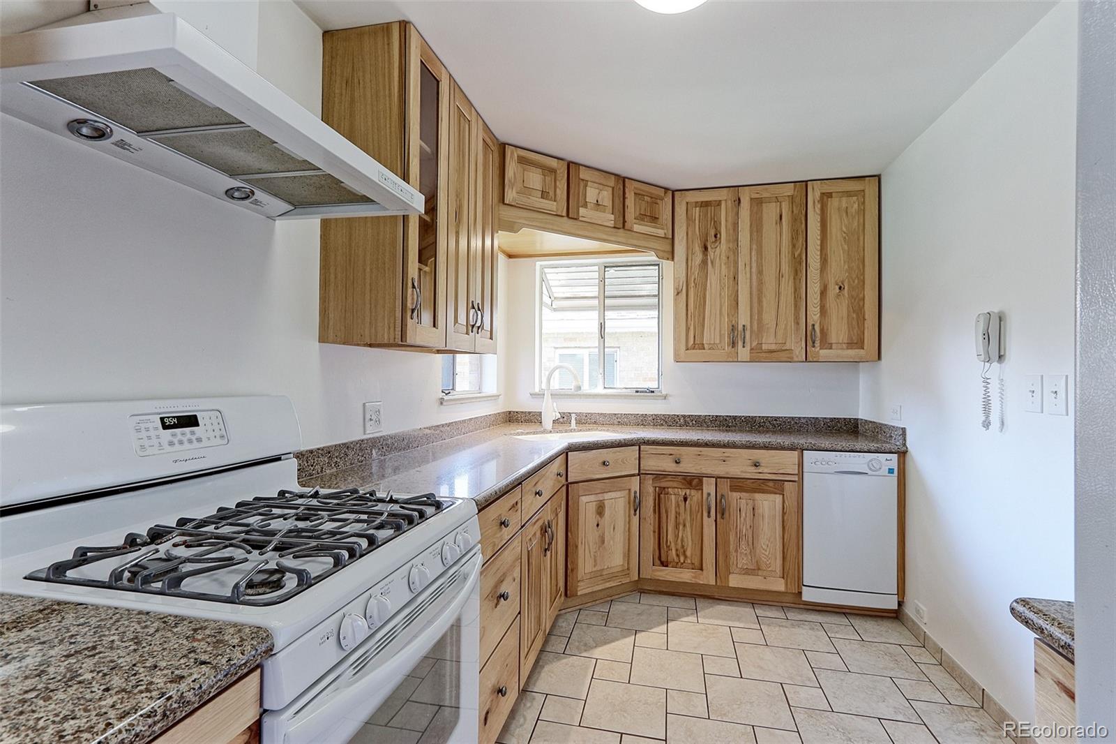 MLS Image #14 for 4344 s acoma street,englewood, Colorado