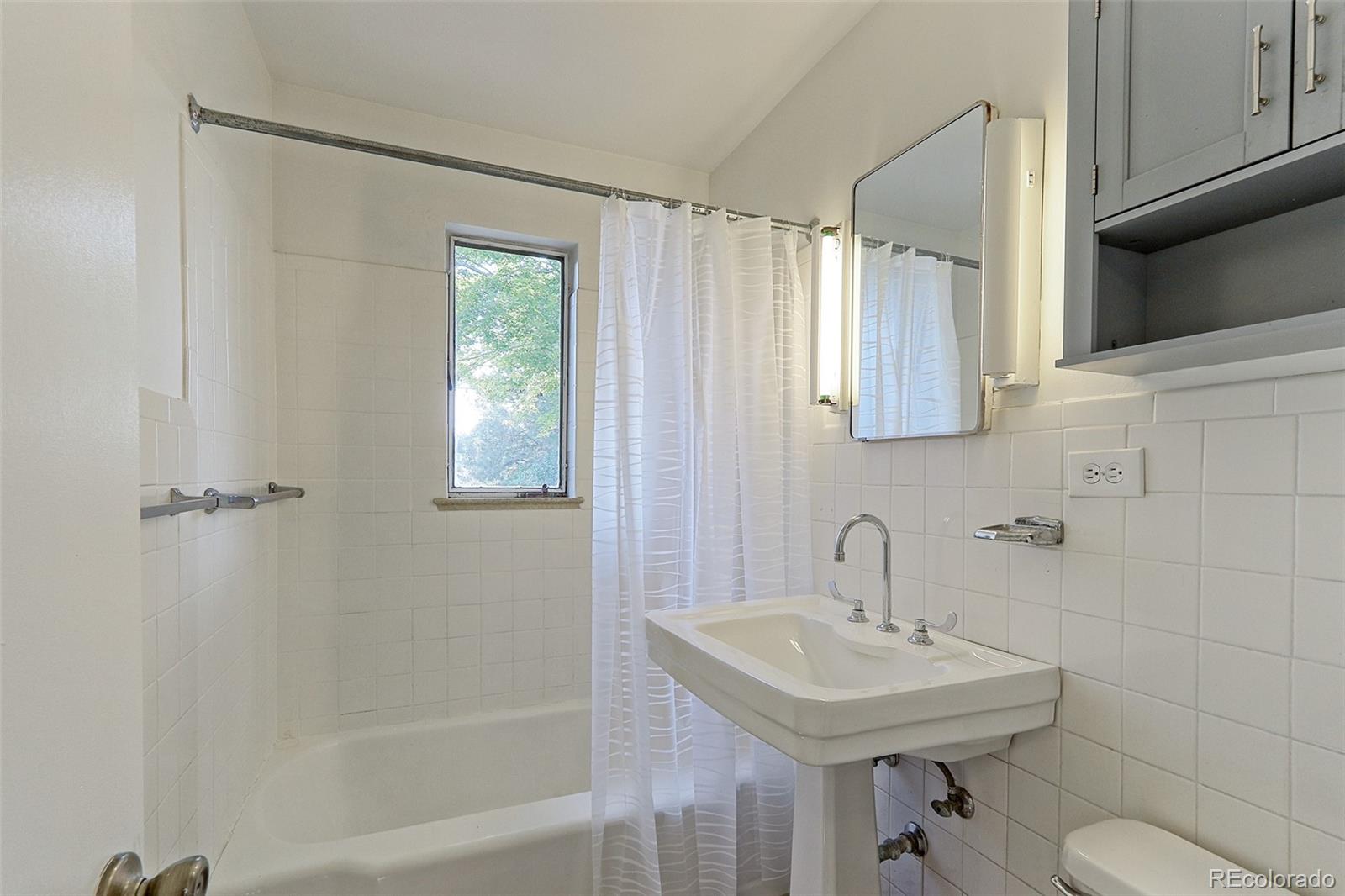 MLS Image #16 for 4344 s acoma street,englewood, Colorado