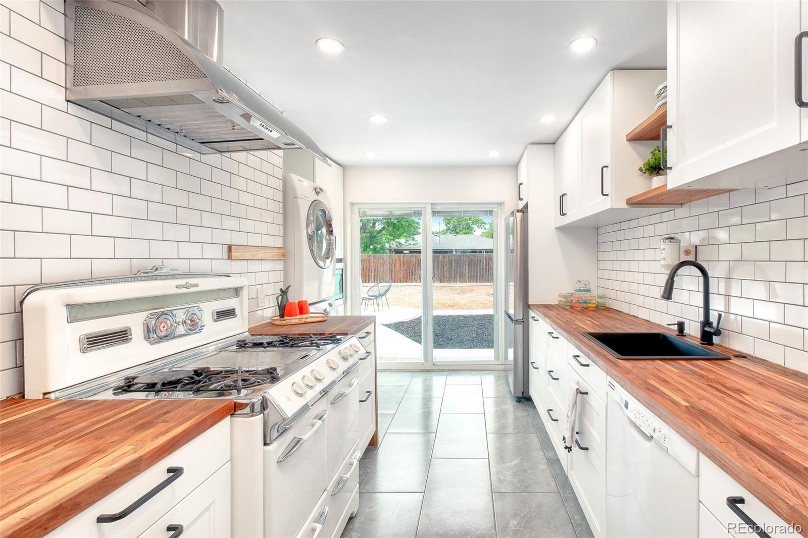 MLS Image #13 for 7655  marilyn jean drive,arvada, Colorado