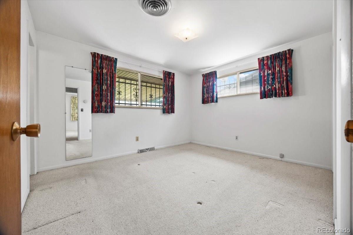 MLS Image #11 for 1770 s clayton street,denver, Colorado