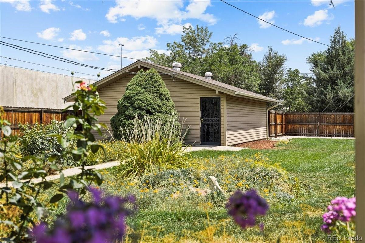 MLS Image #18 for 1770 s clayton street,denver, Colorado