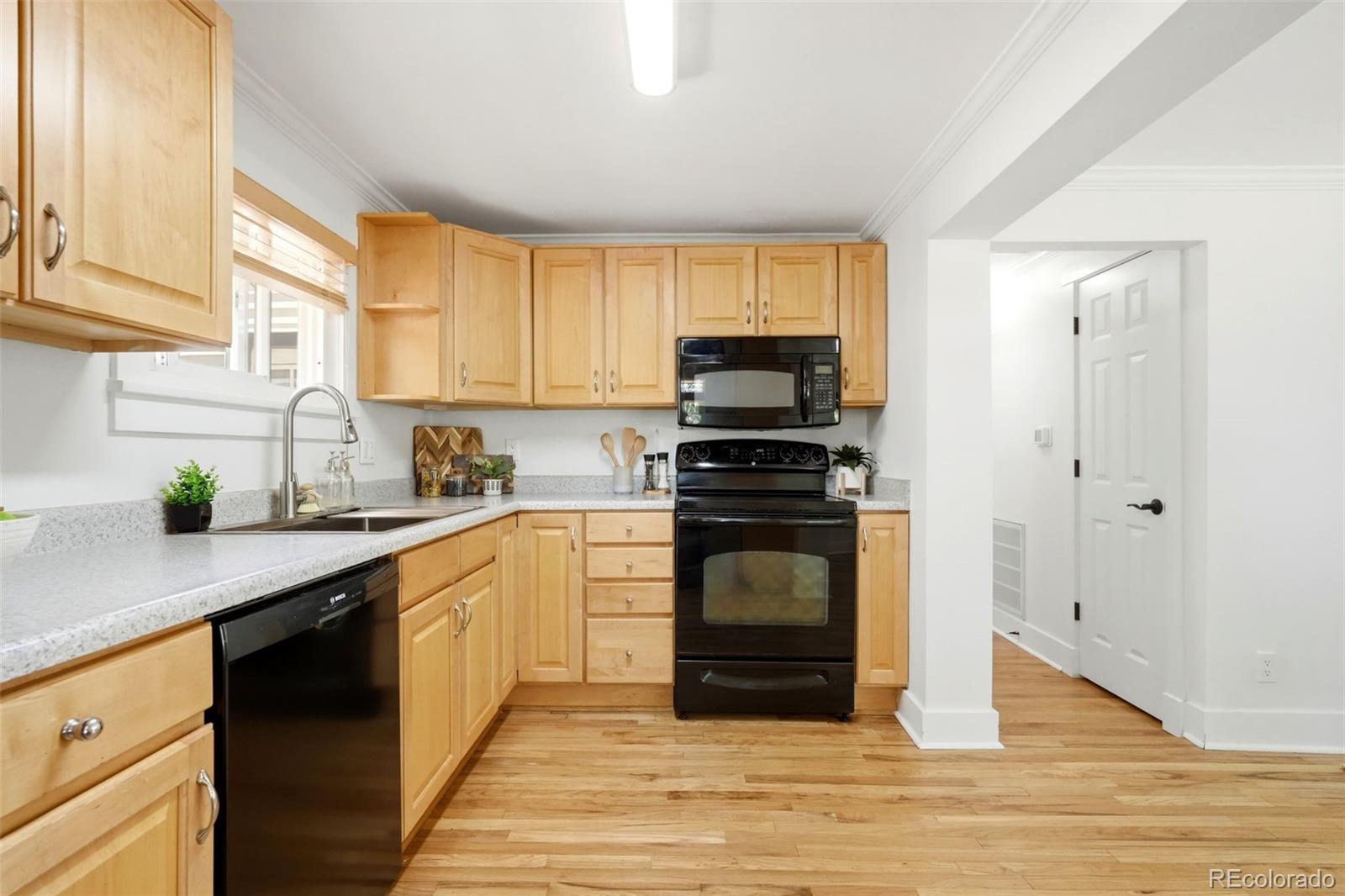 MLS Image #18 for 4001 s grant street,englewood, Colorado